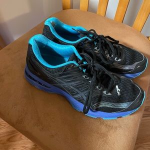 ASICS GT-2000 running shoes